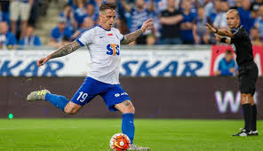 费兰·托雷斯戴帽斩获赛季11球，超越莱万距离姆巴佩5球