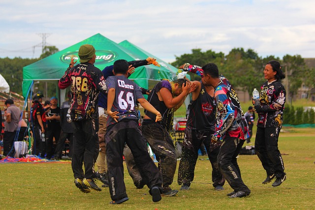 哈登生涯第12次单场55+，詹杜库生涯合计仅10次
